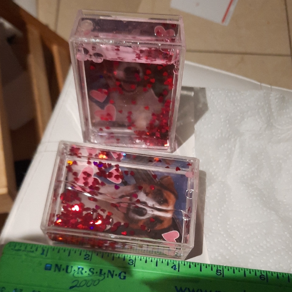 Brand New Floating Hearts Photo Frame Lot OF Two for 3" X 2" Picture 📸💋🎁